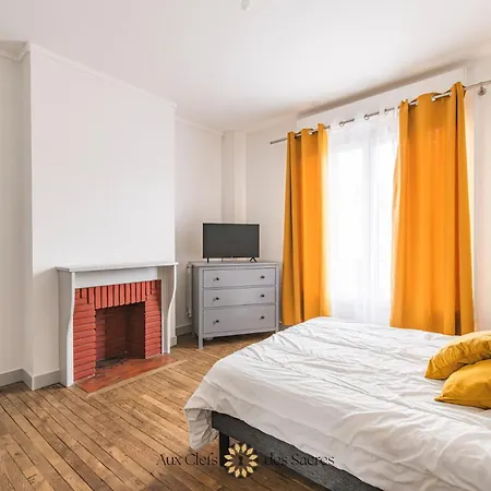 Ferienhaus Maison De Avec Cour Place Luton